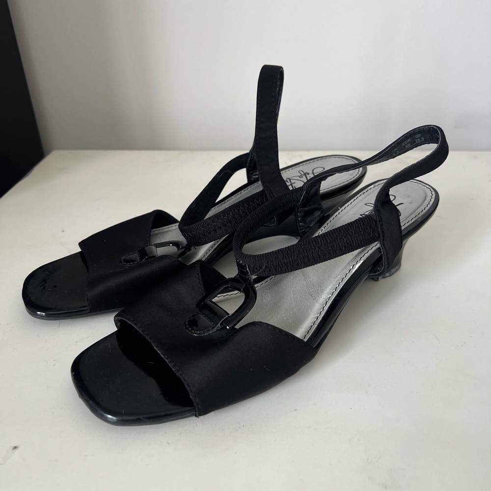 🖤 LifeStride Black Slingback Wedge Sandals – Size 8M